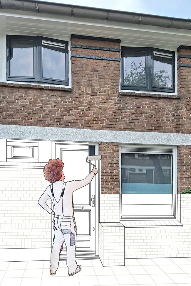 Schilder in Utrecht met verfroller, waar Peter rolt verschijnt een gerenoveerde gevel waar de rest nog een lijntekening is.